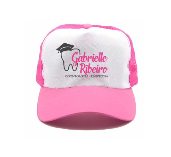 Boné personalizado com nome